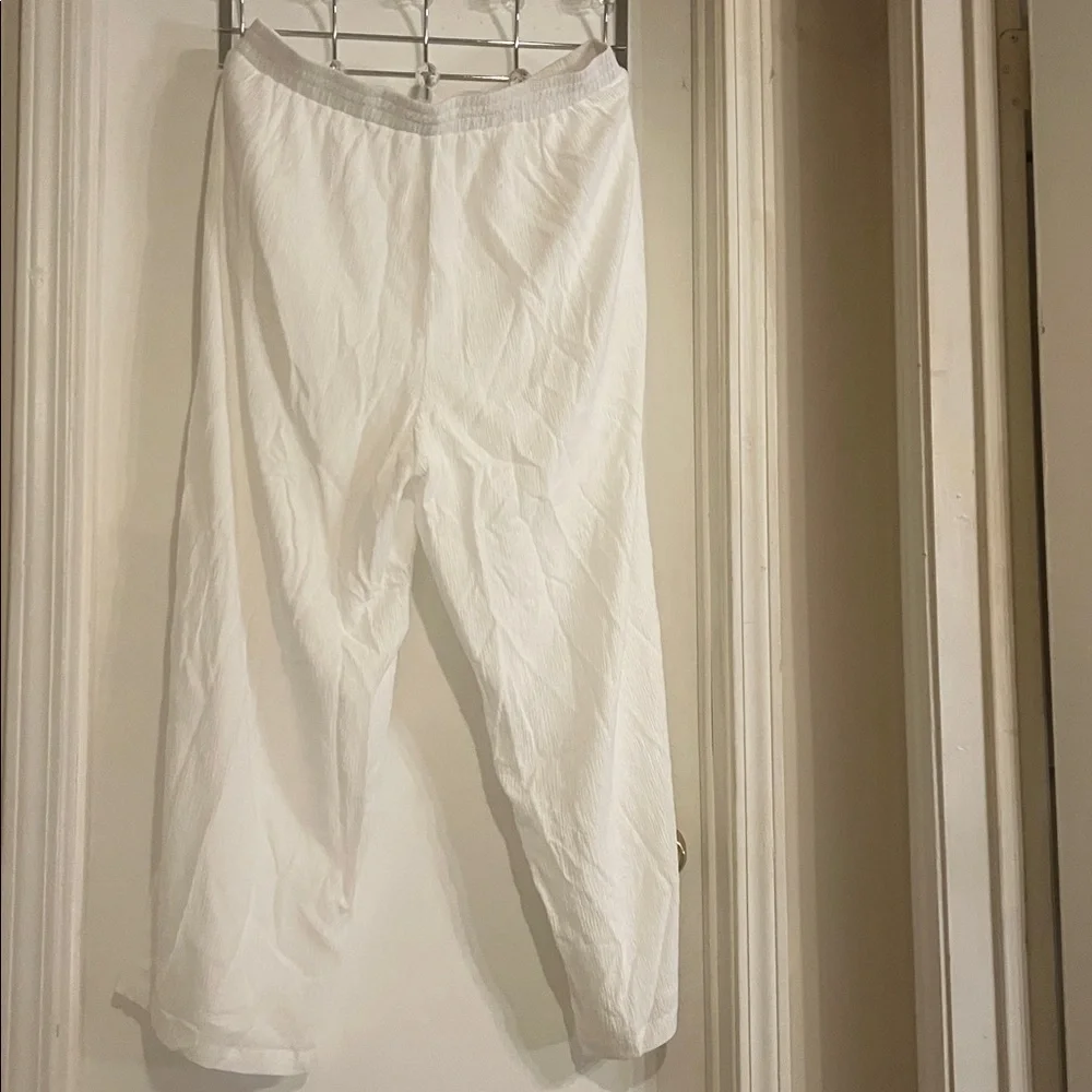 NWT Nina Parker white Wide Leg available in Red also (separately ) - Picture 2 of 14